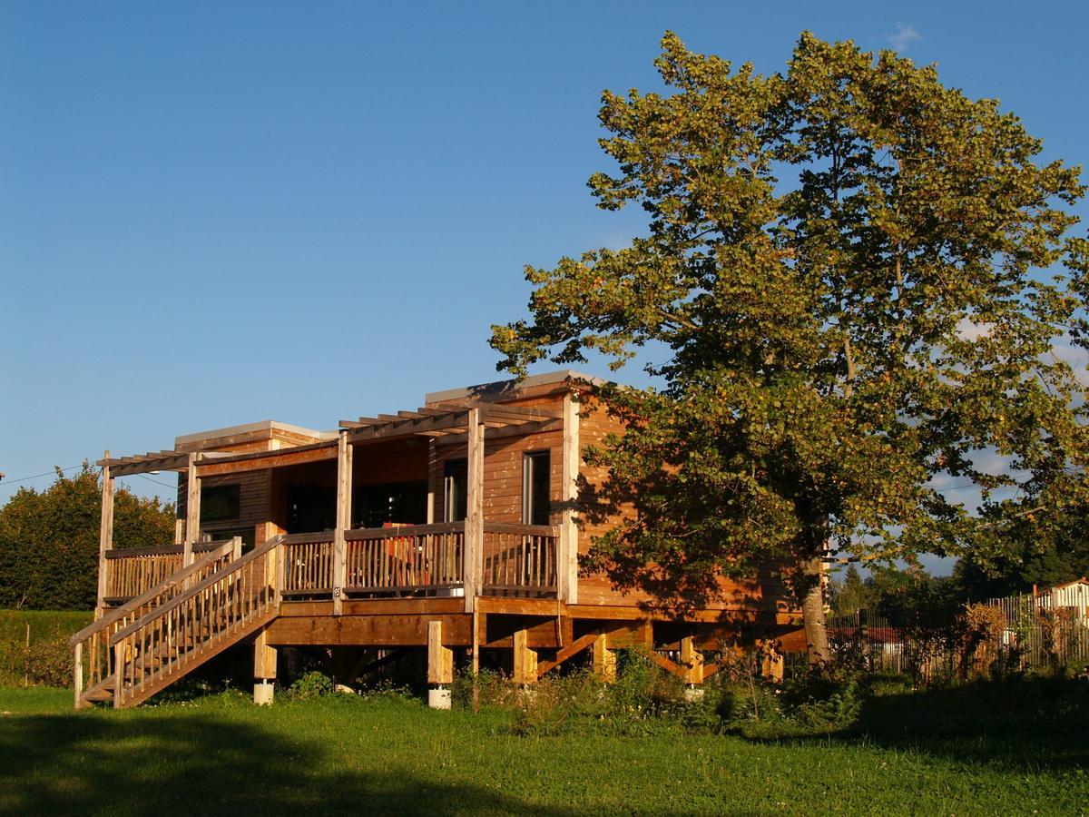 Cosycamp Hotell Chamalières-sur-Loir Exteriör bild