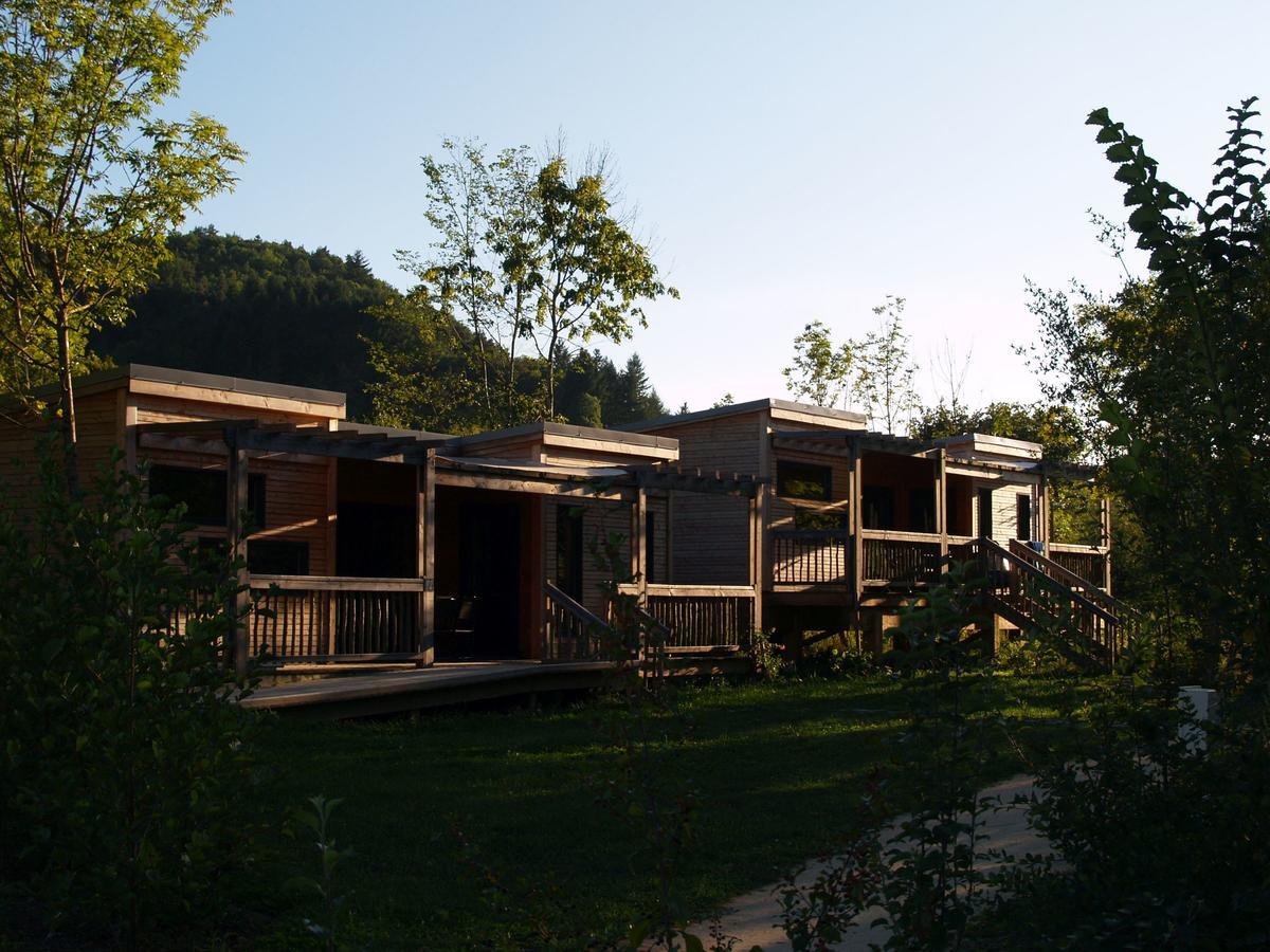 Cosycamp Hotell Chamalières-sur-Loir Exteriör bild